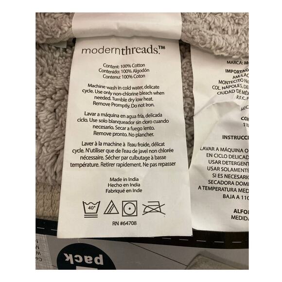 Modern Threads 2-Pack Non-Slip Backing Solid Loop Bath Mat Set in Silver NWT - Picture 7 of 7